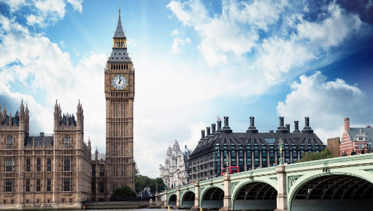英語翻譯是用翻譯軟件還是找專業(yè)的英語翻譯公司？